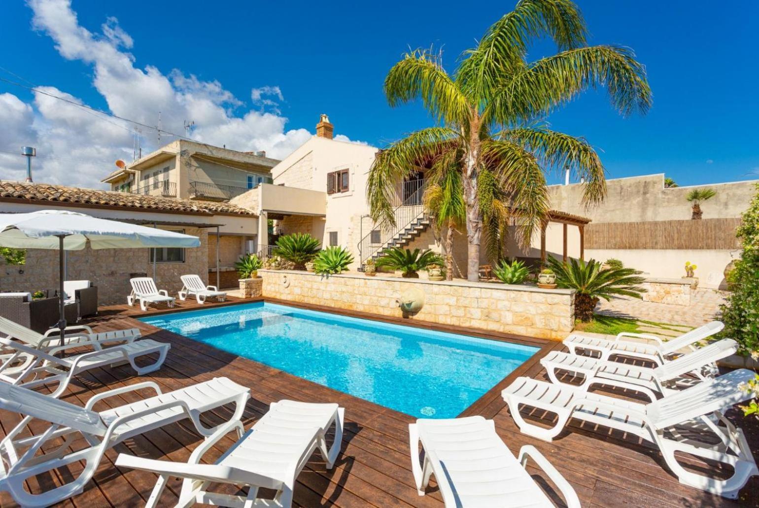 Villa Aziz Шиклі Екстер'єр фото